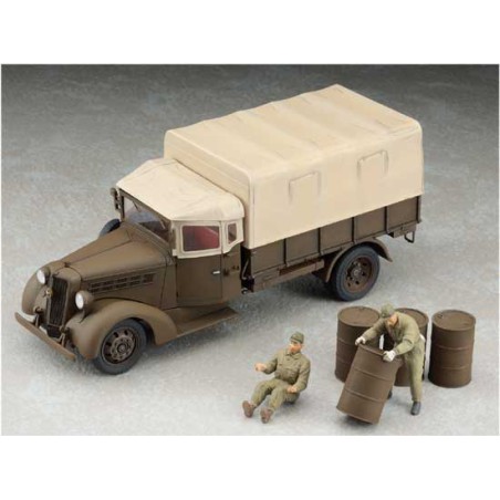 Maquette de camion en plastique KUROGANE 4WD + ISUZU TX40 1/48