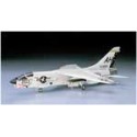 Maquette d'avion en plastique F8E CRUSADER (C9) 1/72