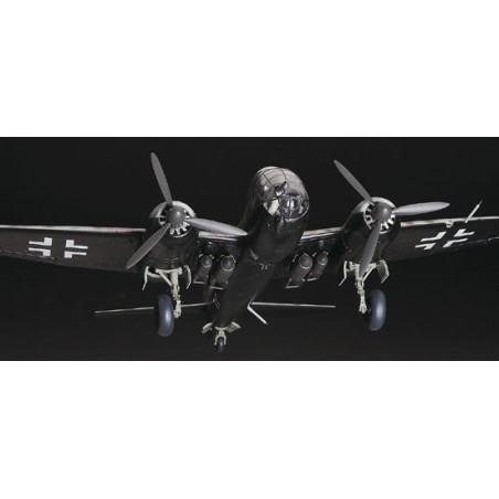 Maquette d'avion en plastique JUNKERS Ju188A/E 1/72