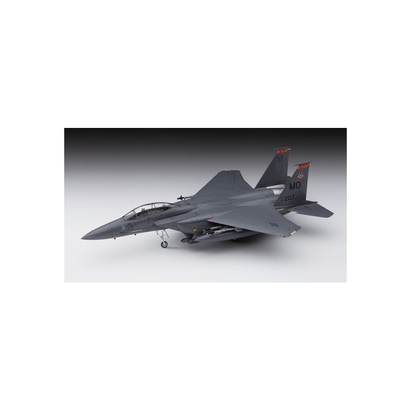 Maquette d'avion en plastique F-15E STRIKE EAGLE 1/72