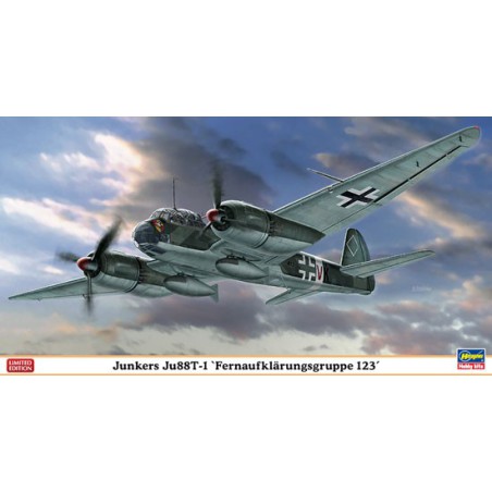 Maquette d'avion en plastique Ju88T-1 F. 13 1/72