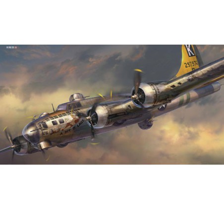 Plastic plane model B-17g Flying Fortress 1/72 | Scientific-MHD