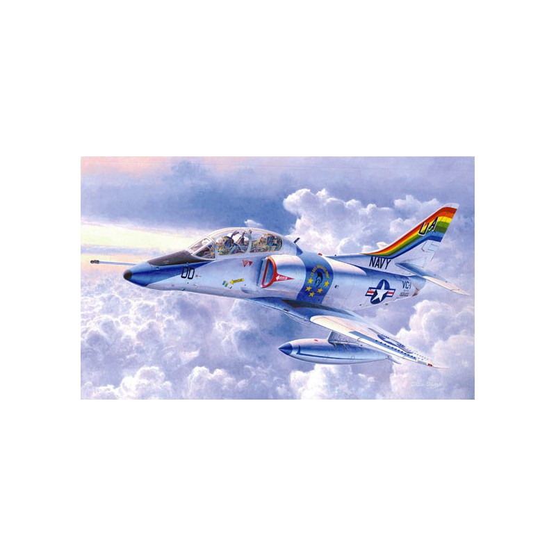 Maquette d'avion en plastique TA-4J SKYHAWK BIPLACES 1/48