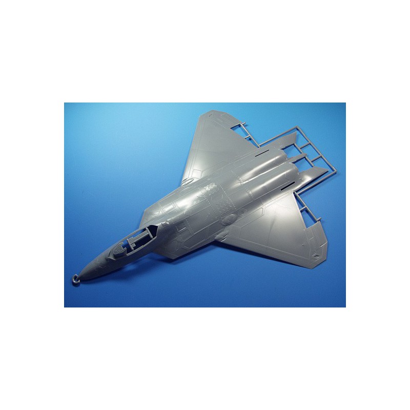 Maquette d'avion en plastique F-22 RAPTOR 1/48 (PT45)