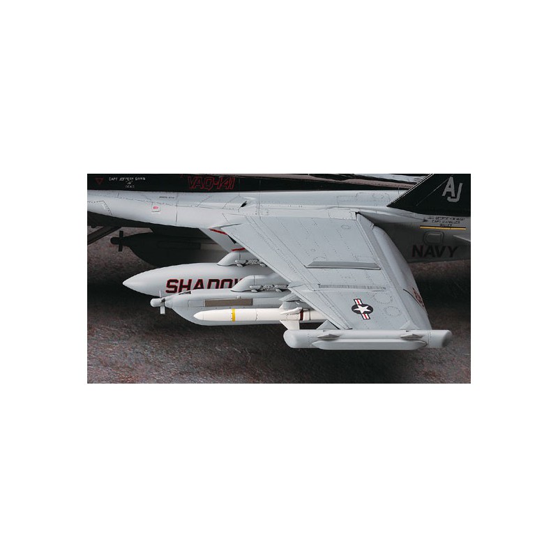 Maquette d'avion en plastique EA-18G GROWLER 1/48