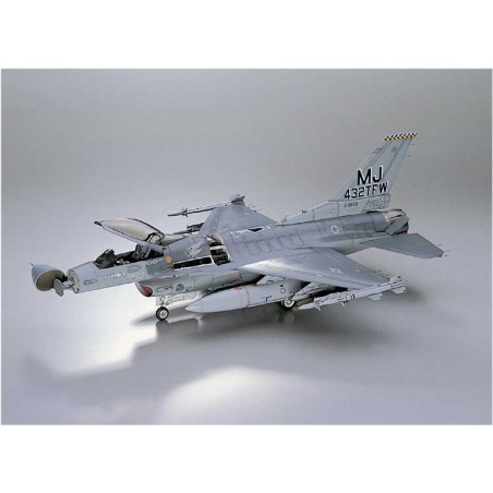 F-16A Kunststoffebene Modell mehr Tomcat (S27) 1/32 | Scientific-MHD