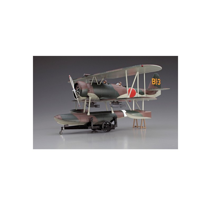 Maquette d'avion en plastique E8N1 DAVE 1/48