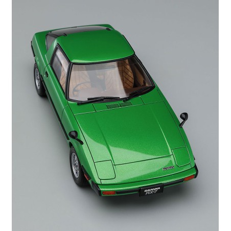 Maquette de voiture en plastique Mazda Savanna RX-7 (SA22C) 1/24