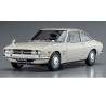 Maquette de voiture en plastique Isuzu 117 coupé 1968 1/24