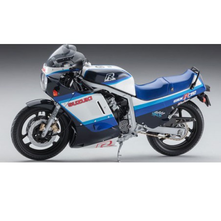 Suzuki GSX-R750 Kunststoffmotorradmodell (G) 1/12 | Scientific-MHD