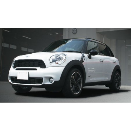 Maquette de voiture en plastique BMW MINICOOPER COUNTRYMAN 1/24