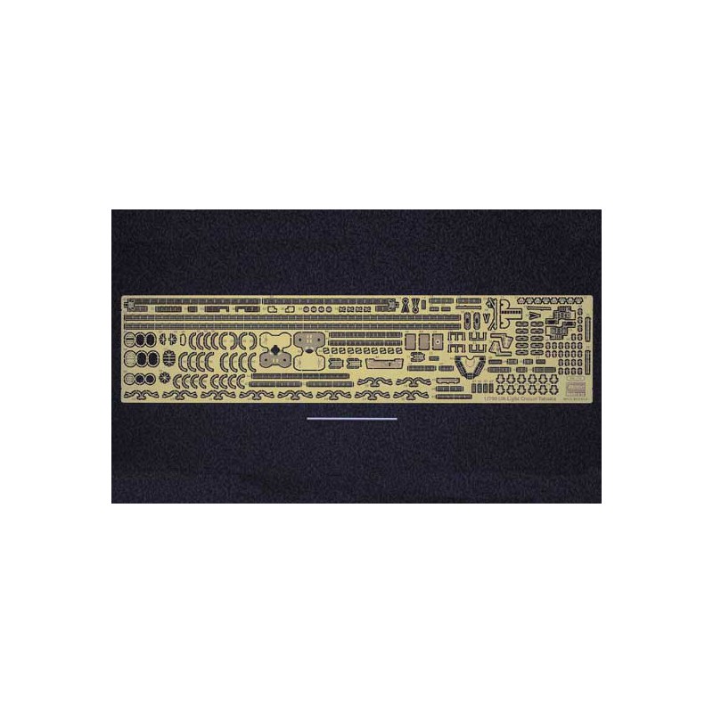 Maquette de Bateau en plastique TATSUTA Super Details 1/700