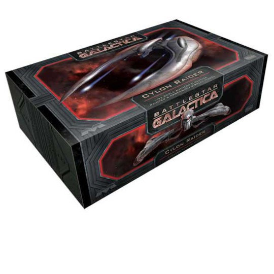 Maquette plastique de série TV Cyclon Raider Monté & Peint 1/32 Maquette plastique de série TV Cyclon Raider Monté & Peint 1/32