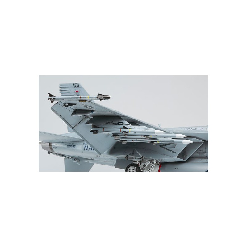 Maquette d'avion en plastique X48-17 U.S. AIRCRAFT WEAPONS E