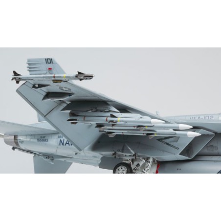 Maquette d'avion en plastique X48-17 U.S. AIRCRAFT WEAPONS E