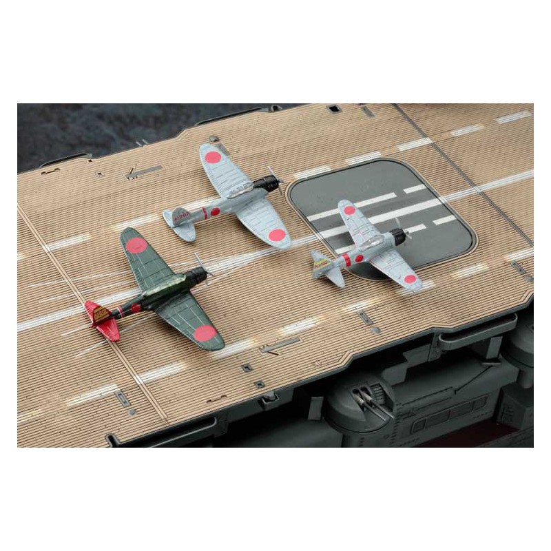 Maquette de Bateau en plastique PORTE AVIONS AKAGI1/350