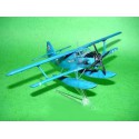 Maquette d'avion en plastique Antonov An-2V Colt on float