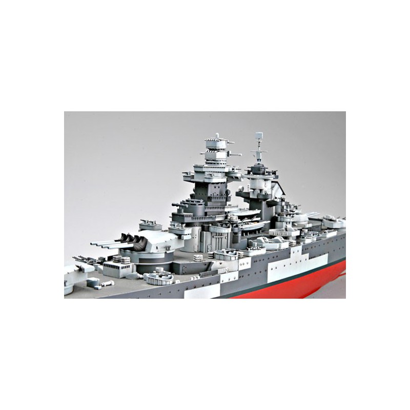 Maquette de Bateau en plastique FRENCH BATTLESHIP RICHELIEU