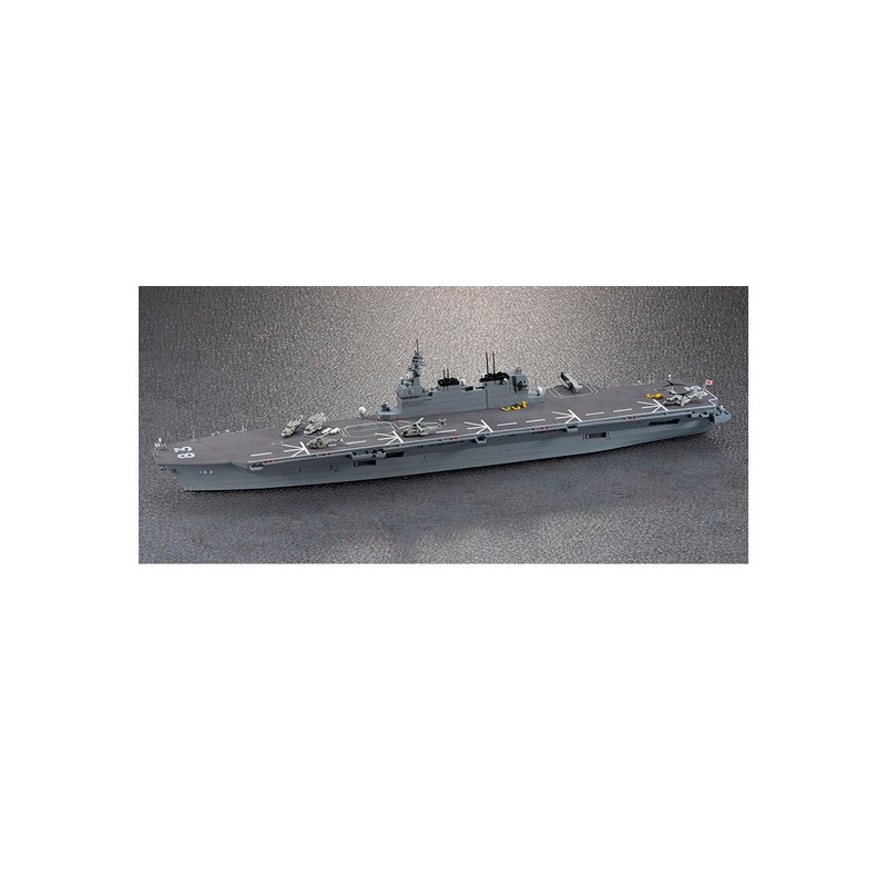 Maquette de Bateau en plastique DDH IZUMO 1/700