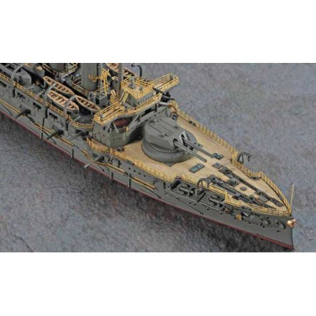 Maquette de Bateau en plastique IJN MIKASA 1/700