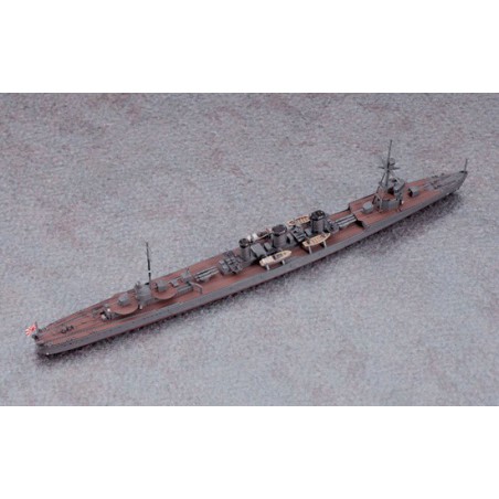 Maquette de Bateau en plastique Light Cruiser TASUTA 1/700