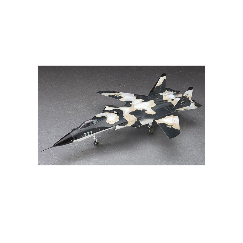 Maquette d'avion en plastique Su-47 Berkut Ace Combat Grabacr 1/72