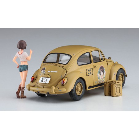 Maquette de voiture en plastique VW BEETLE + EGG GIRL 1/24