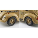 Maquette de voiture en plastique VW BEETLE + EGG GIRL 1/24