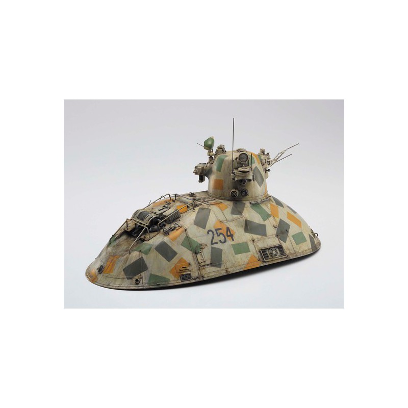 Modèle de science-fiction en plastique P.K.H. 103 Nutcracker 1/35