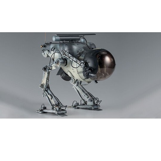 Modèle de science-fiction en plastique LUM-168 CAMEL DYNAMO 1/20 Modèle de science-fiction en plastique LUM-168 CAMEL DYNAMO 1/20