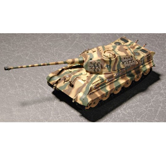 Maquette de Char en plastique GERMAN SD.KFZ.182 KING TIGER Maquette de Char en plastique GERMAN SD.KFZ.182 KING TIGER