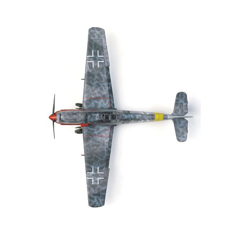 Maquette d'avion en plastique Messerschmitt BF109T-2 1/48