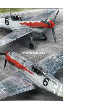 Maquette d'avion en plastique Messerschmitt BF109T-2 1/48