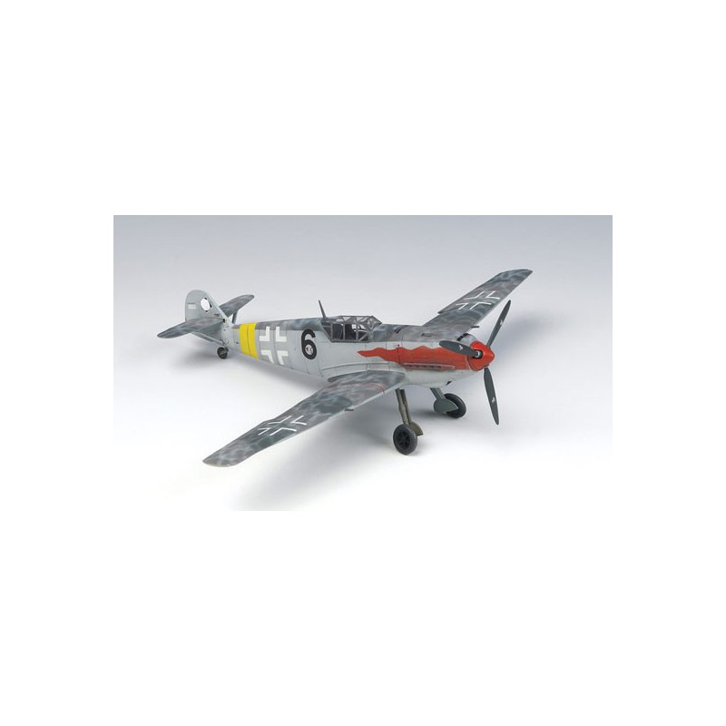 Maquette d'avion en plastique Messerschmitt BF109T-2 1/48