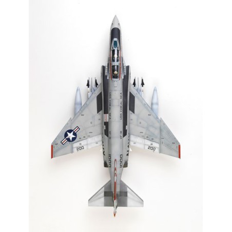 Kunststoffebene Modell F-4B Phantom MCP 1/48 | Scientific-MHD