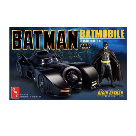 Maquette de voiture en plastique BATMOBILE 1989 +BATMAN 1/25