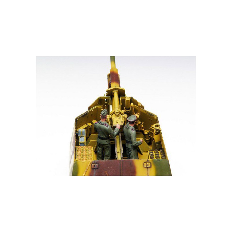 Maquette de Char en plastique GERMAN 39(H) 105mm LEFH18(SF)