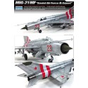 MiG-21MF Kunststoffebene Modell Sowjet AF 1/48 | Scientific-MHD