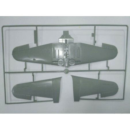 Maquette d'avion en plastique USN SBD-5 « Battle of the Philippine Sea