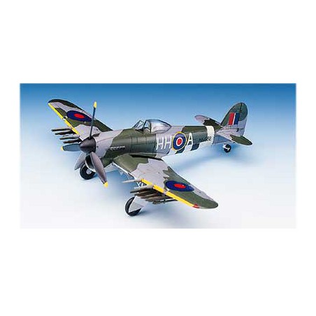 Maquette d'avion en plastique Hawker Typhoon IB 1/72