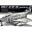 Maquette d'avion en plastique F-4J Phantom SOW TIME MCP 1/72