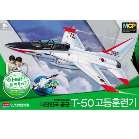 Maquette d'avion en plastique T-50 Trainer ROK AF 1/72