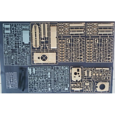 Kunststofftankmodell US Army M1A2 Tusk II 1/35 | Scientific-MHD