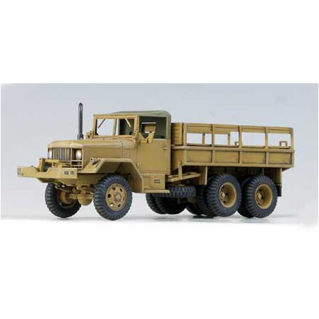 Maquette de Char en plastique M35 2.5TON CARGO TRUCK1/72