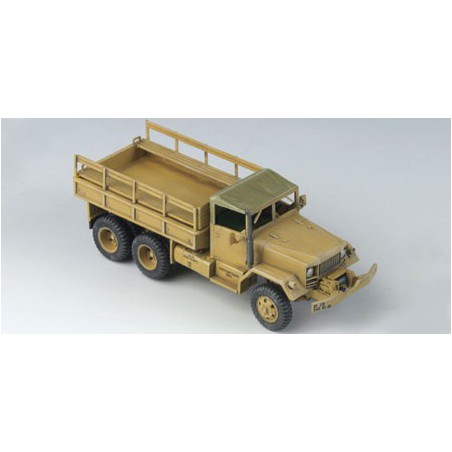 Maquette de Char en plastique M35 2.5TON CARGO TRUCK1/72