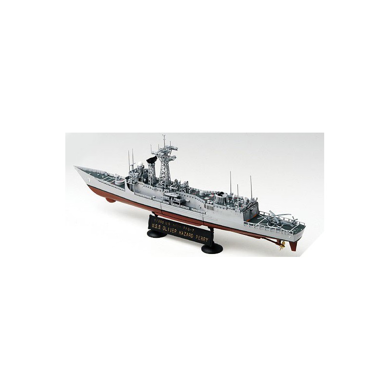 Maquette de Bateau en plastique USS PERRY FFG-71/350