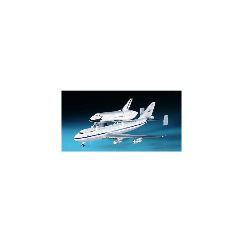 Maquette d'avion en plastique SHUTTLE + 747 CARRIER1/88