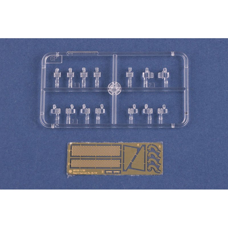 Maquette de Char en plastique German Pz.Kpfw.III/IV 1/35 Maquette de Char en plastique German Pz.Kpfw.III/IV 1/35