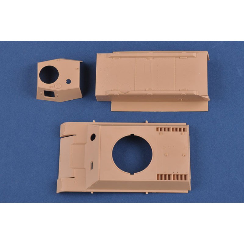 Maquette de Char en plastique German Pz.Kpfw.III/IV 1/35 Maquette de Char en plastique German Pz.Kpfw.III/IV 1/35