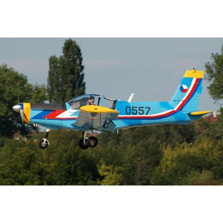 Czech Z-142 1/72 plastic plane model | Scientific-MHD